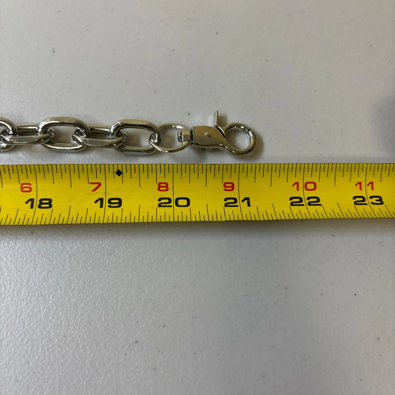 0610 - Cable Link Wallet Chain - Image 5