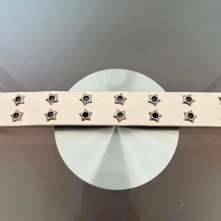 0047 - Star Rivet Belt (white) - Image 3