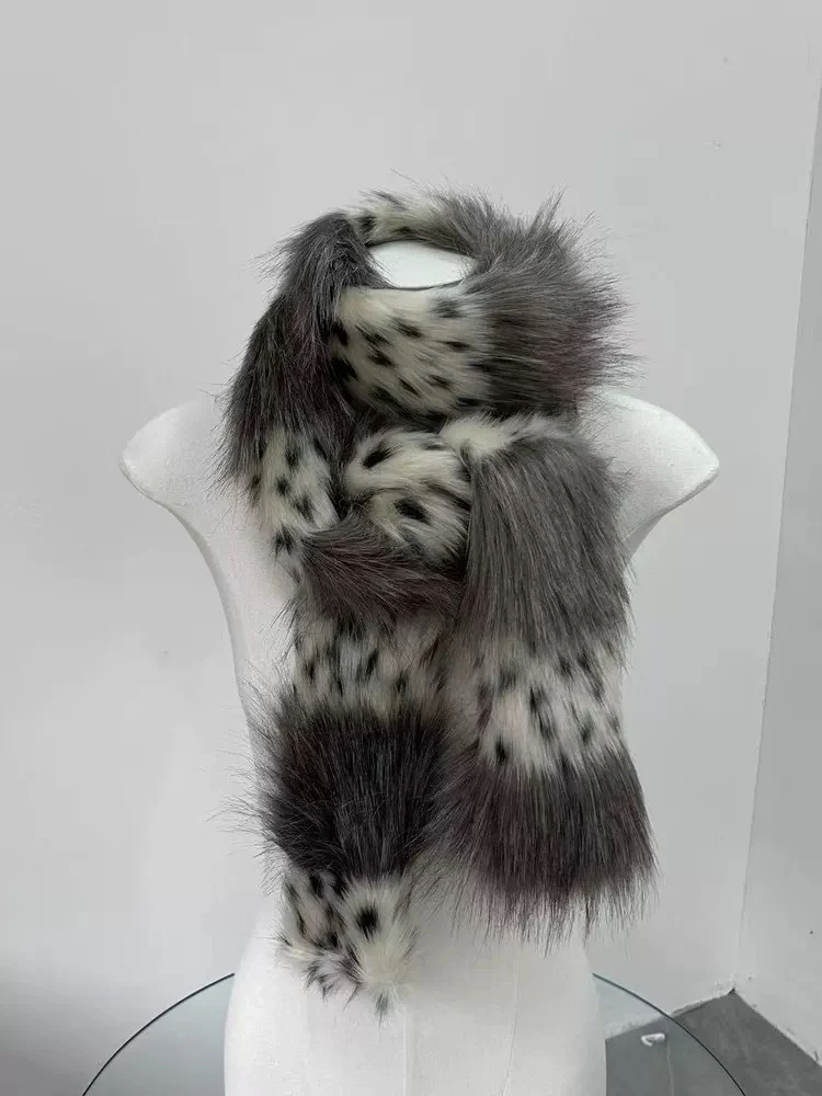 Frost Lynx Scarf