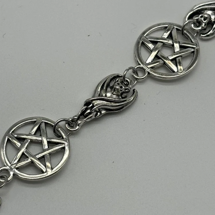 0220 - Gothic Bat Pentagram Bracelet - Image 3